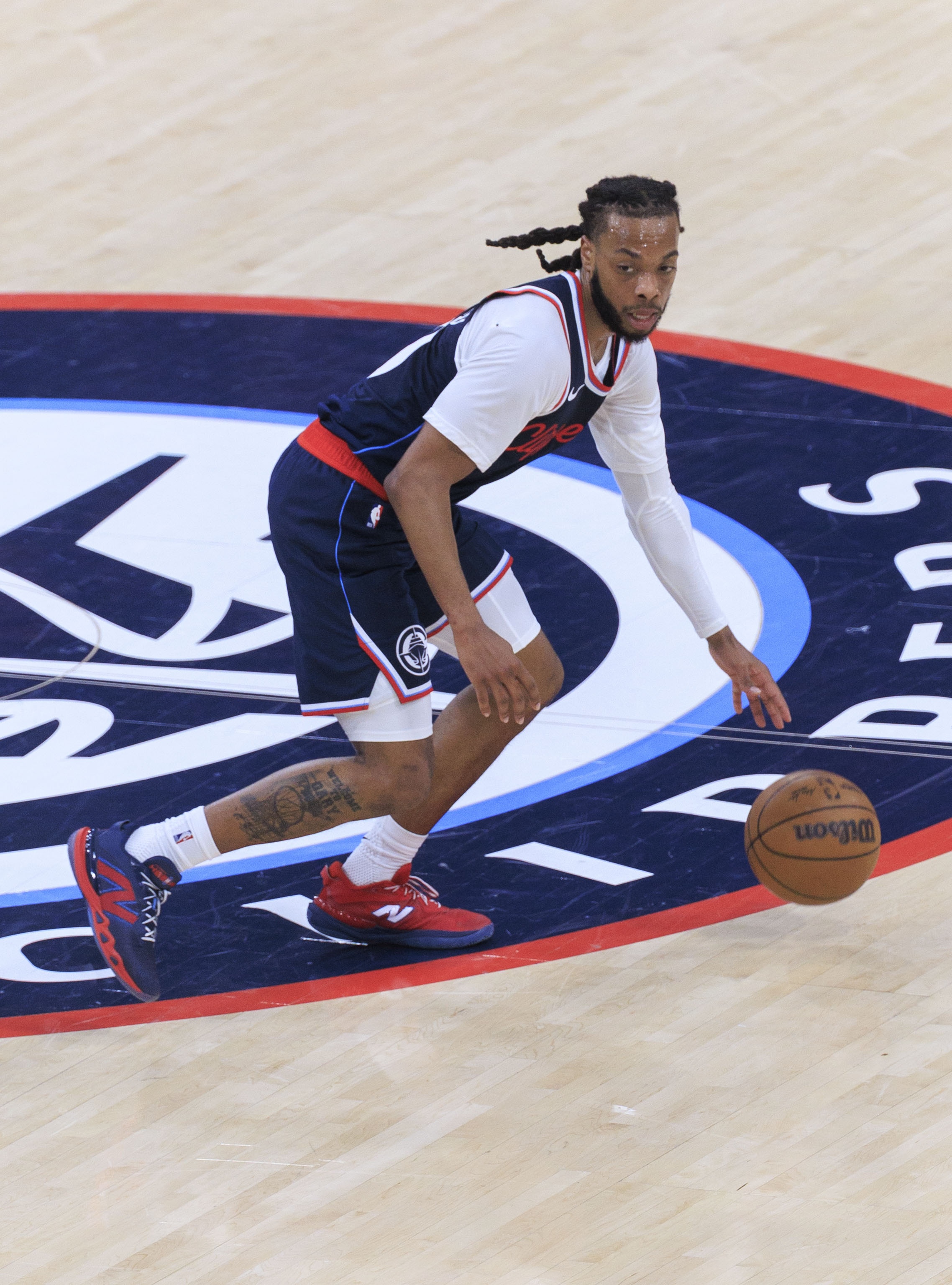 开云体育官网-加兰：加入快船轮换后 最兴奋的两件事是传空接&amp;转换进攻得分